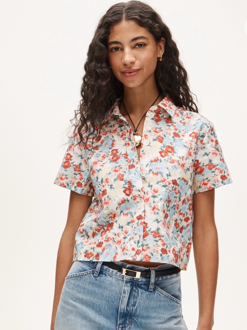 Gamine button-down shirt in blurred floral print